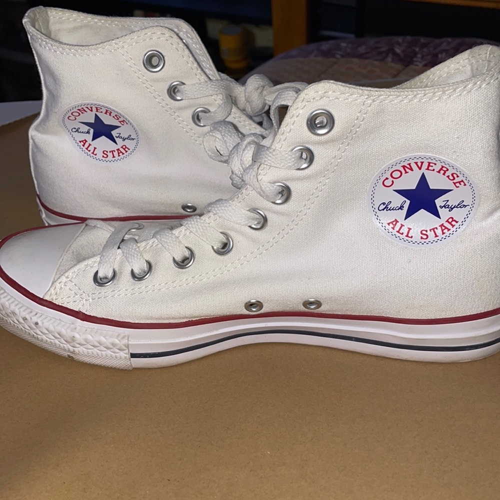 White Converse Chuck Taylor All Star Classic High Top